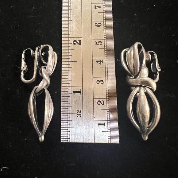 Vintage Estate Sterling Silver Napier Clip On Earrings - Picture 4 of 5